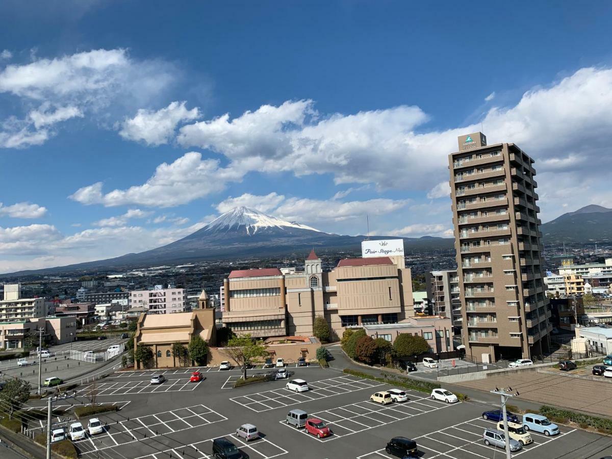 Super Hotel Fuji Inter Экстерьер фото